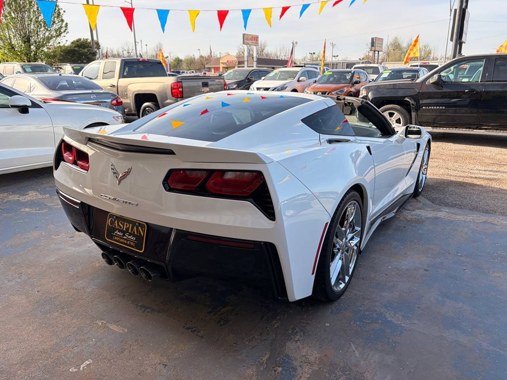 2016 Chevrolet Corvette Image 7