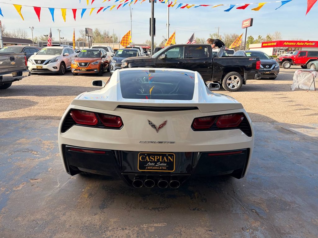 2016 Chevrolet Corvette Image 8