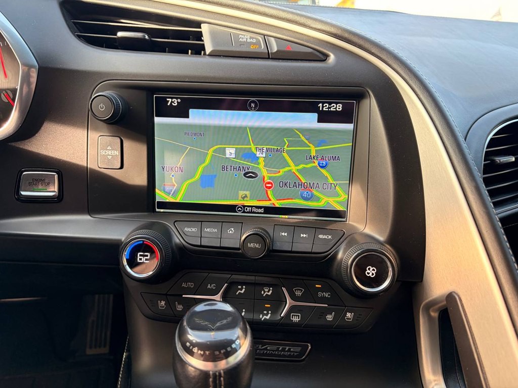 2016 Chevrolet Corvette Image 17