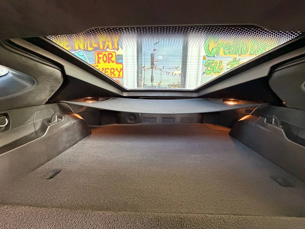 2016 Chevrolet Corvette Image 21