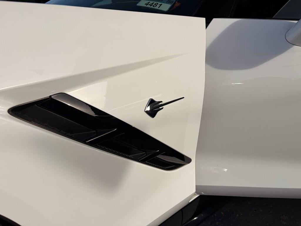 2016 Chevrolet Corvette Image 28