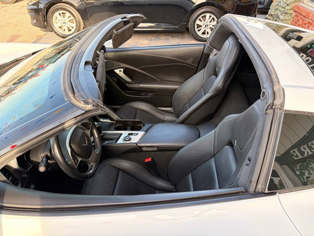 2016 Chevrolet Corvette Image 29