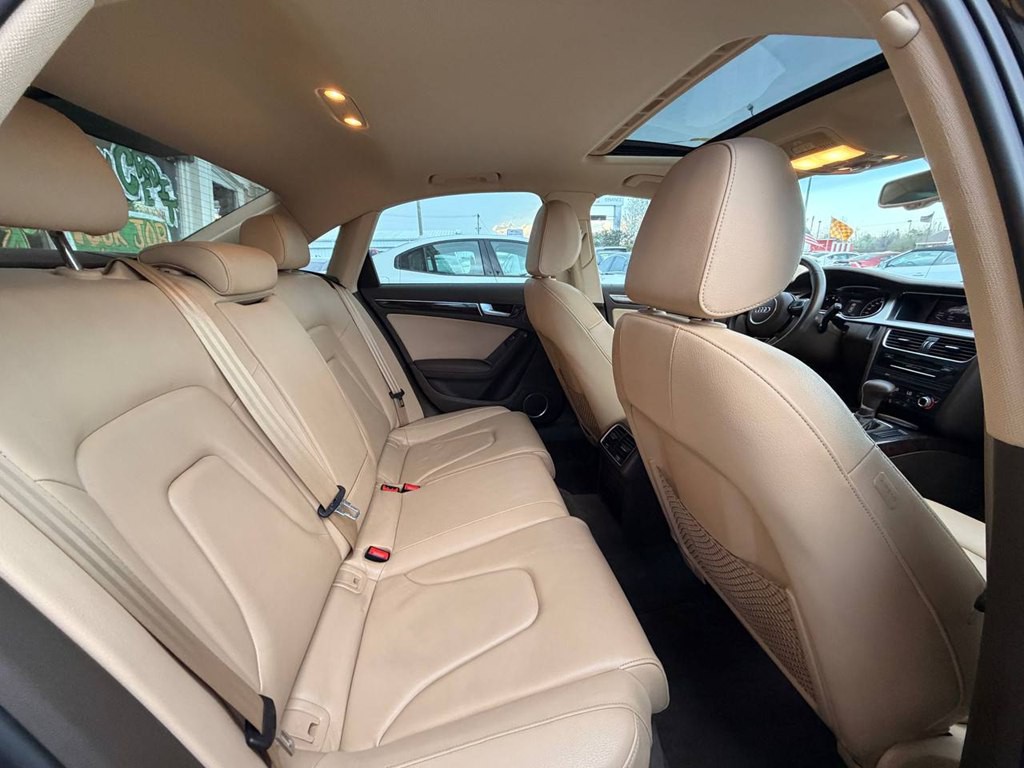 2016 Audi A4 Image 21