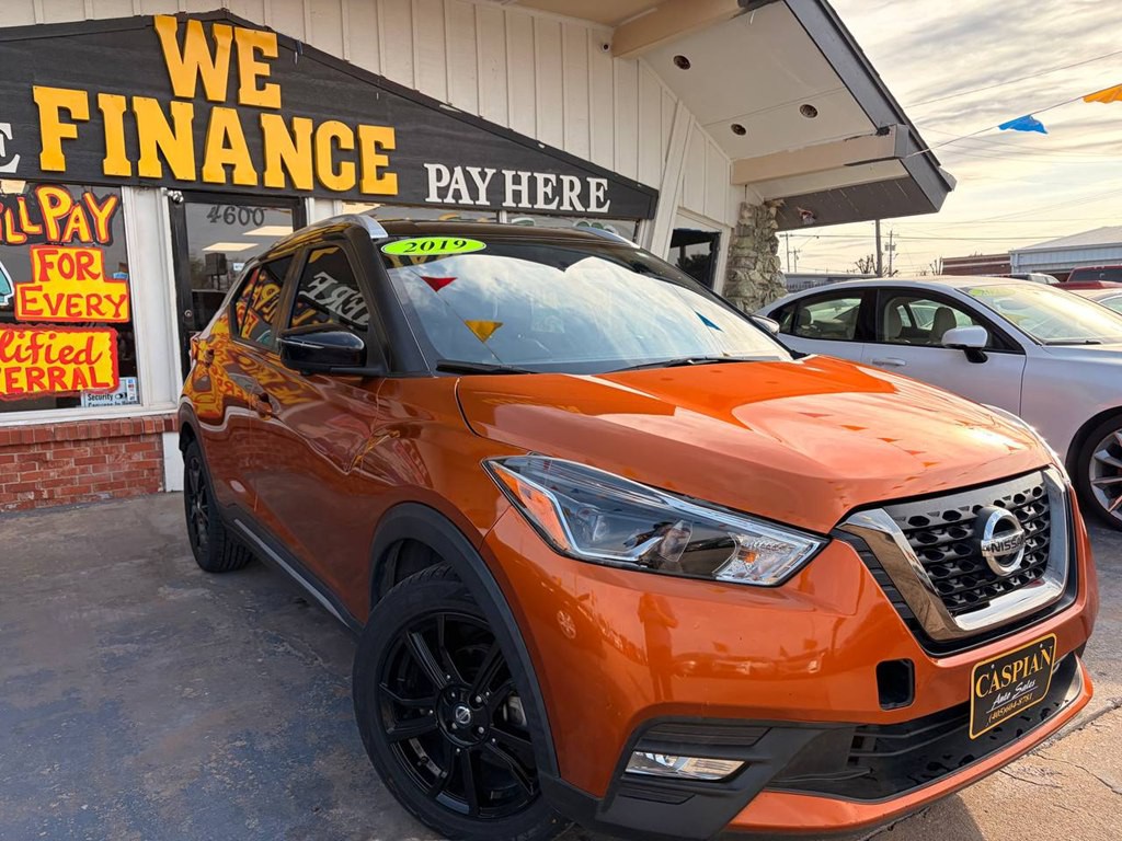 2019 Nissan Kicks Image 1