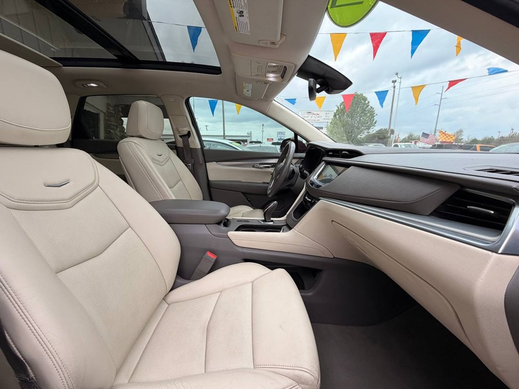 2017 Cadillac XT5 Image 18