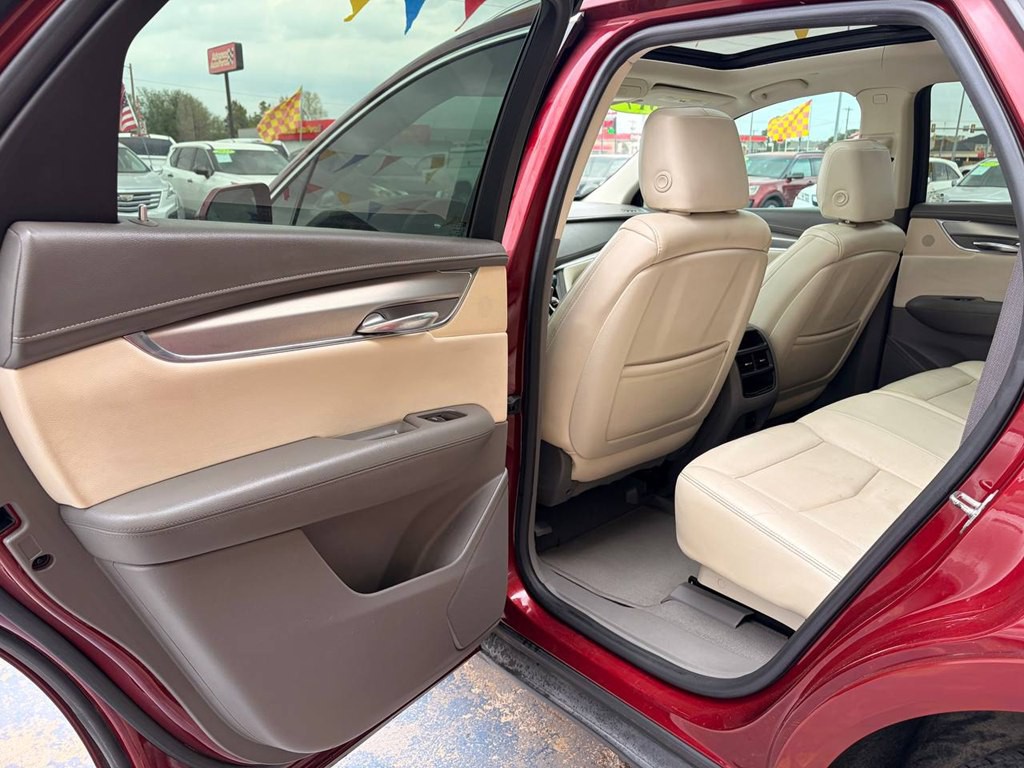 2017 Cadillac XT5 Image 12