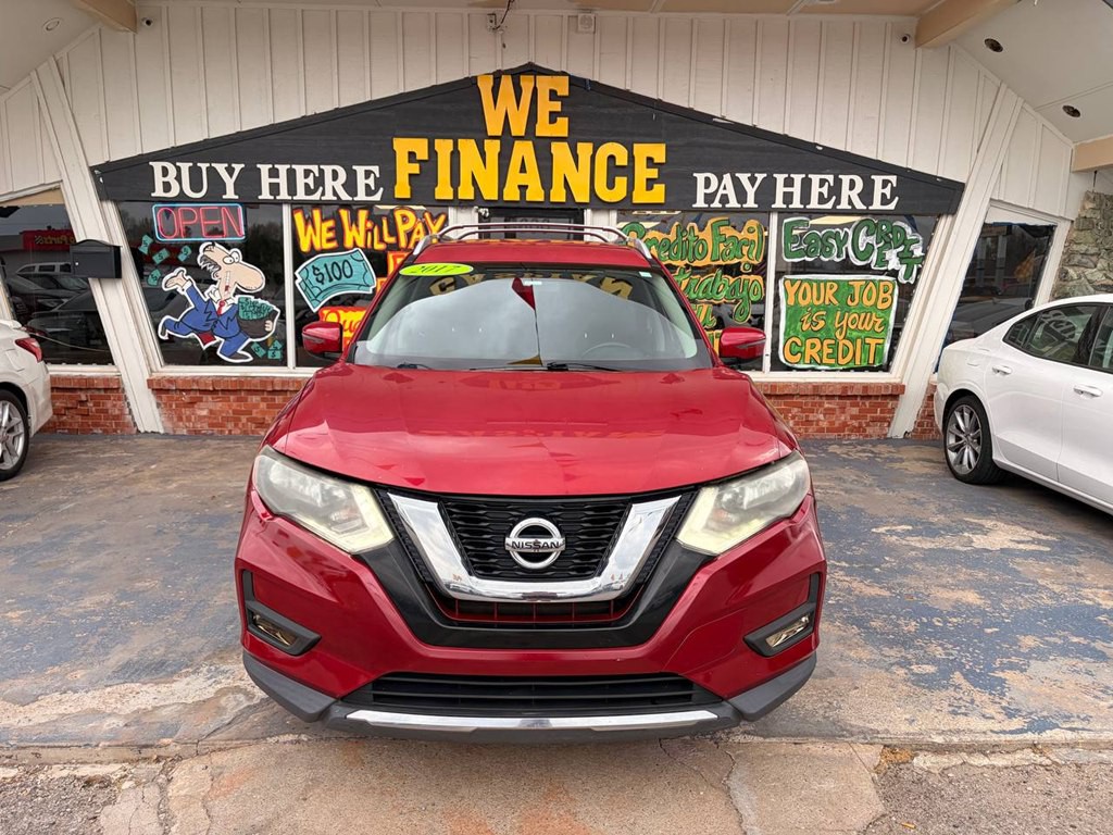 2017 Nissan Rogue Image 2