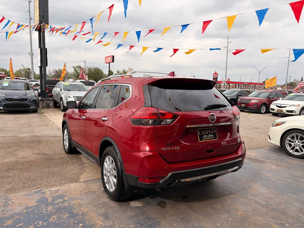 2017 Nissan Rogue Image 9