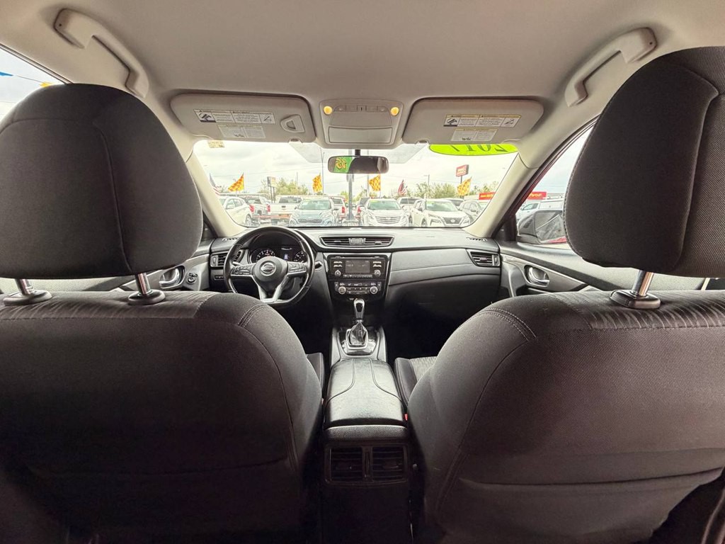 2017 Nissan Rogue Image 22