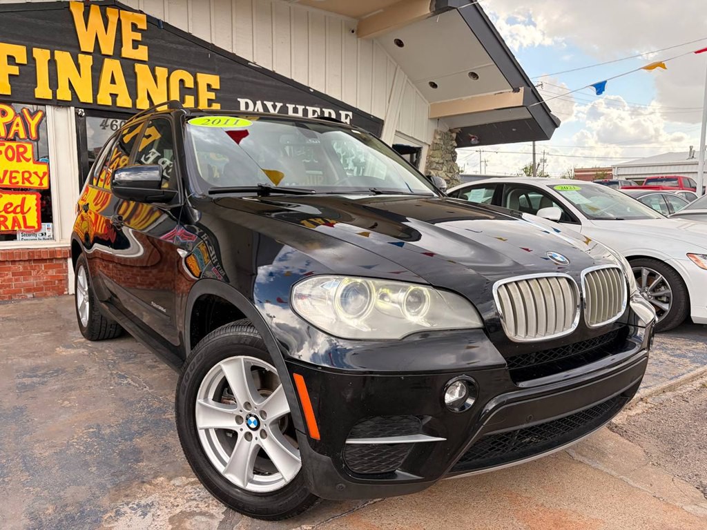 2011 BMW X5 Image 1