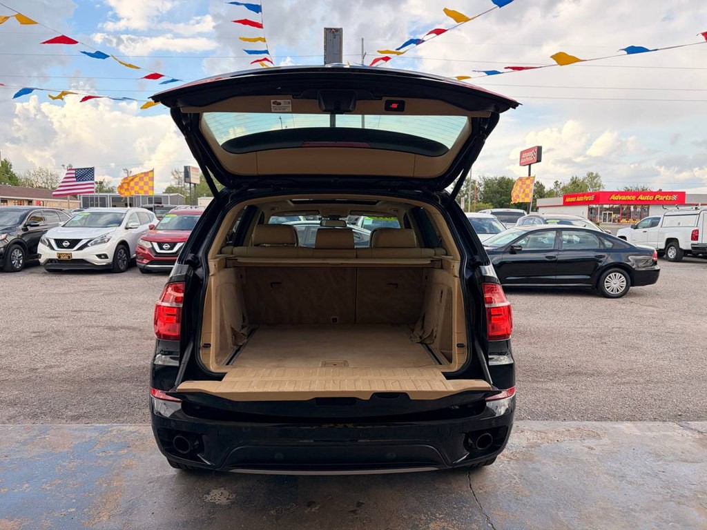 2011 BMW X5 Image 27