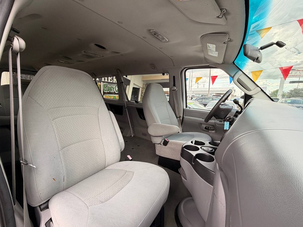 2008 Ford Econoline Image 15