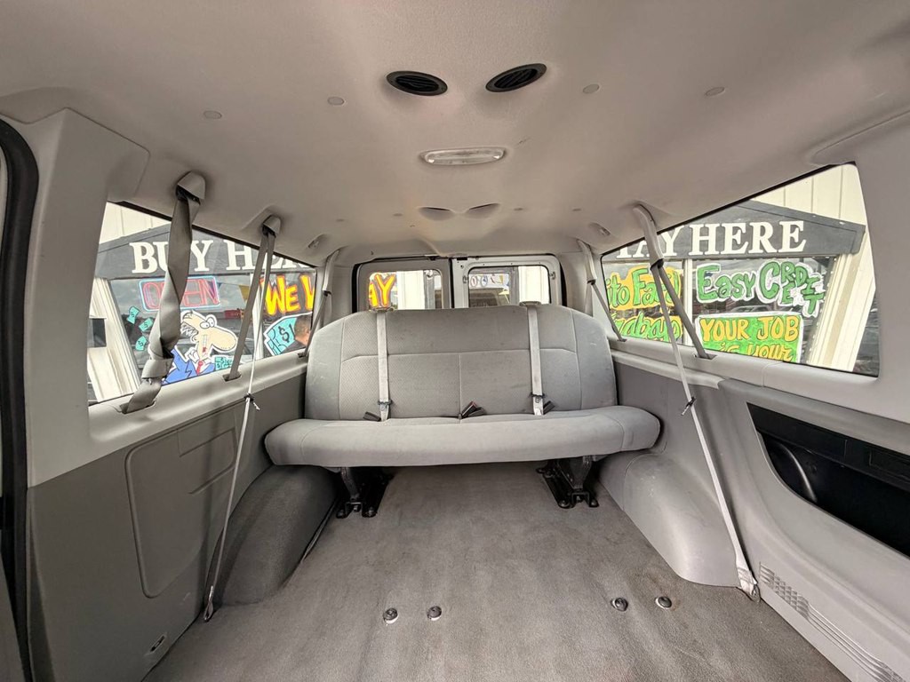 2008 Ford Econoline Image 21