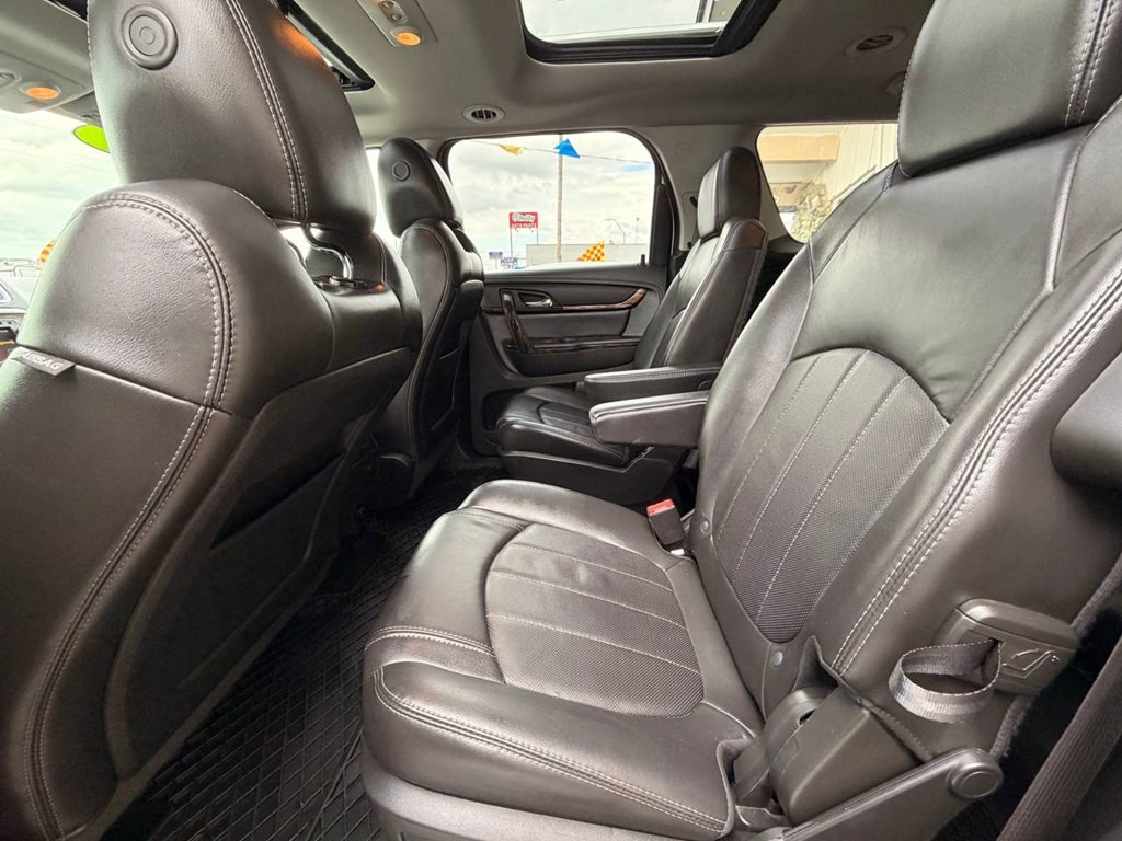 2015 GMC Acadia Image 15