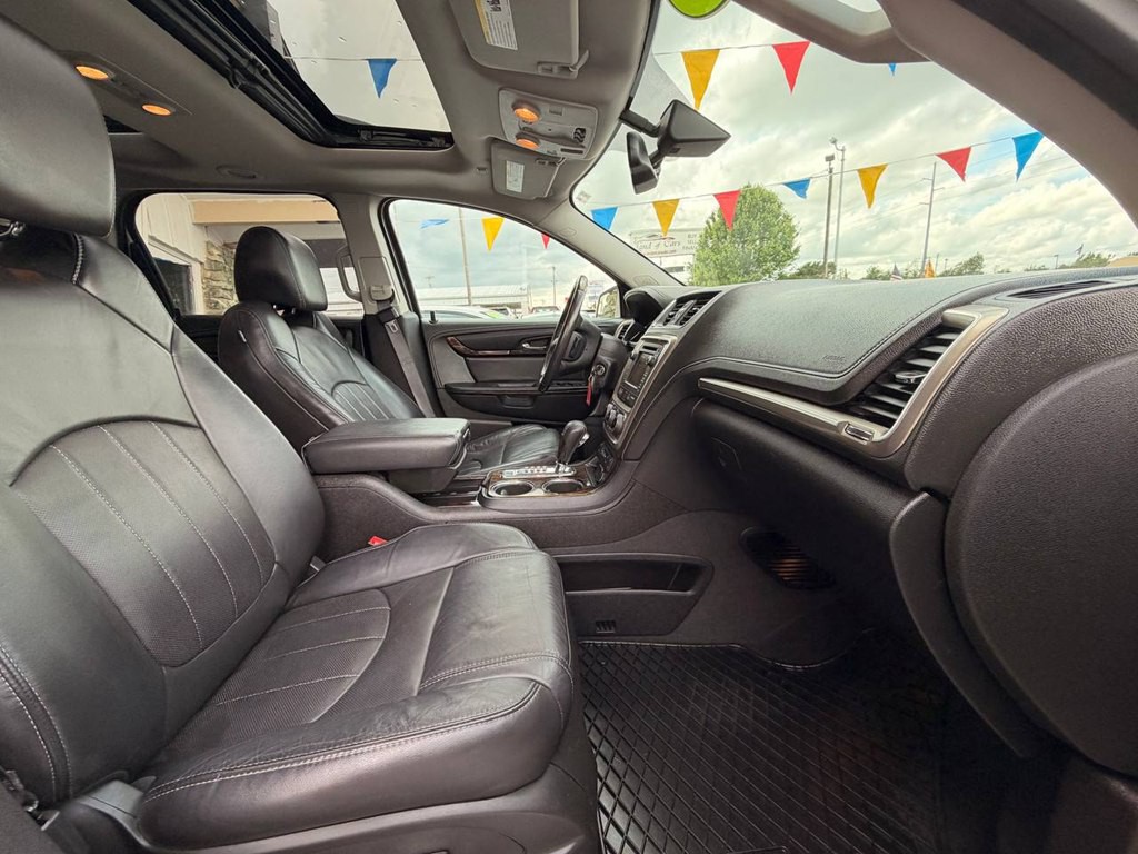2015 GMC Acadia Image 18