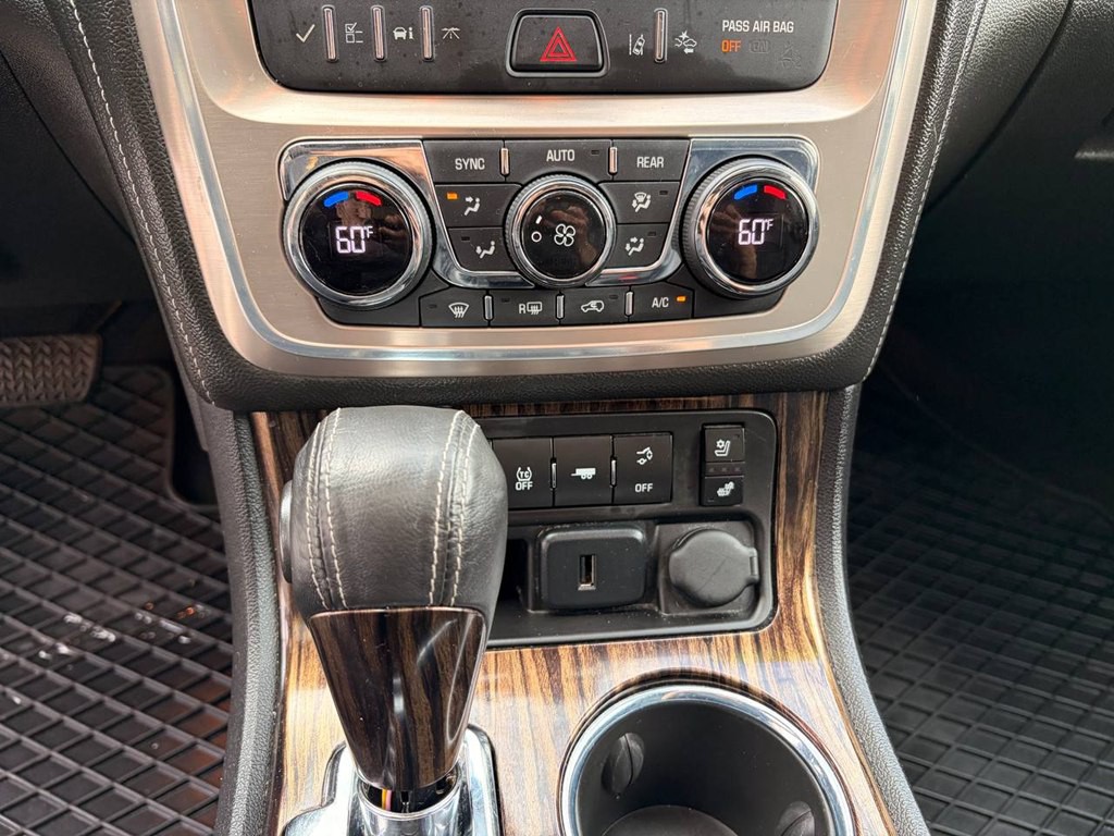 2015 GMC Acadia Image 24