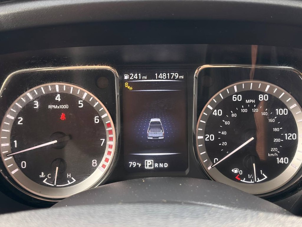 2018 Nissan Titan Image 23