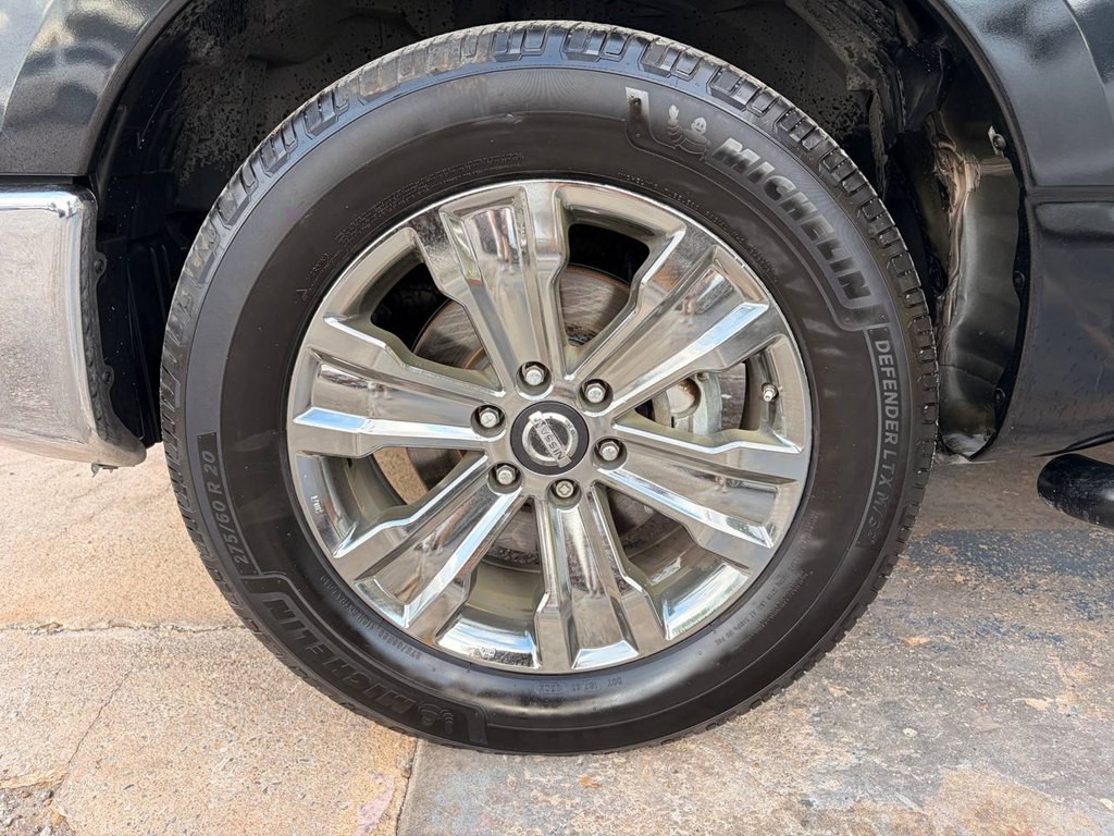 2018 Nissan Titan Image 28