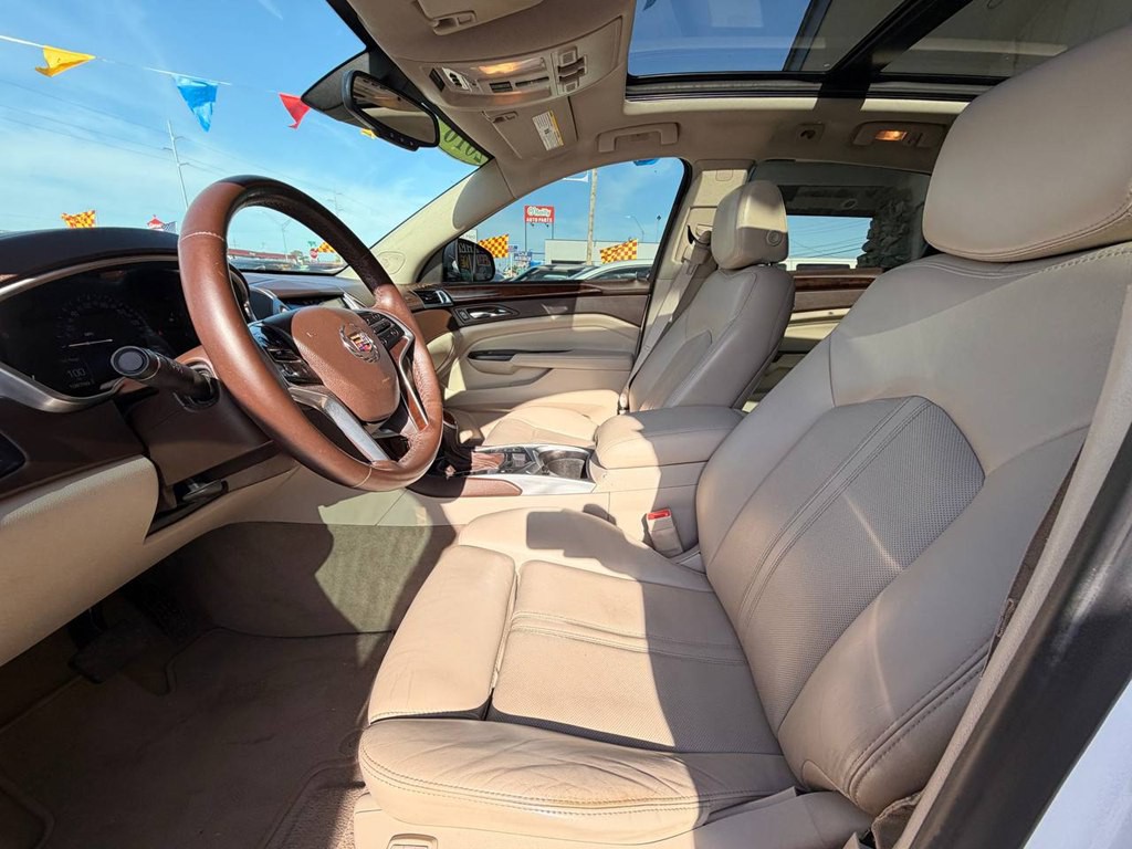 2015 Cadillac SRX Image 10