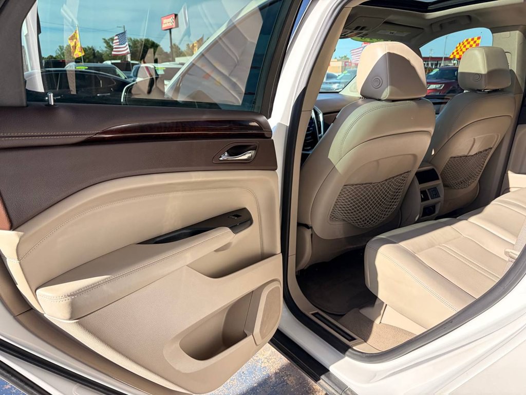 2015 Cadillac SRX Image 12