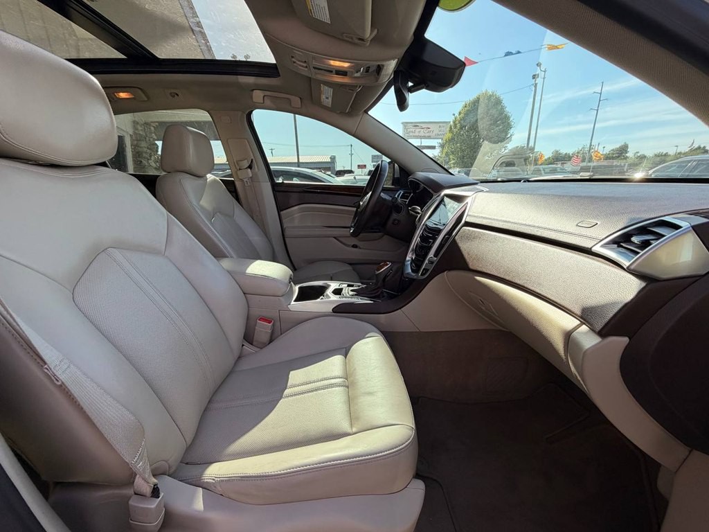 2015 Cadillac SRX Image 15