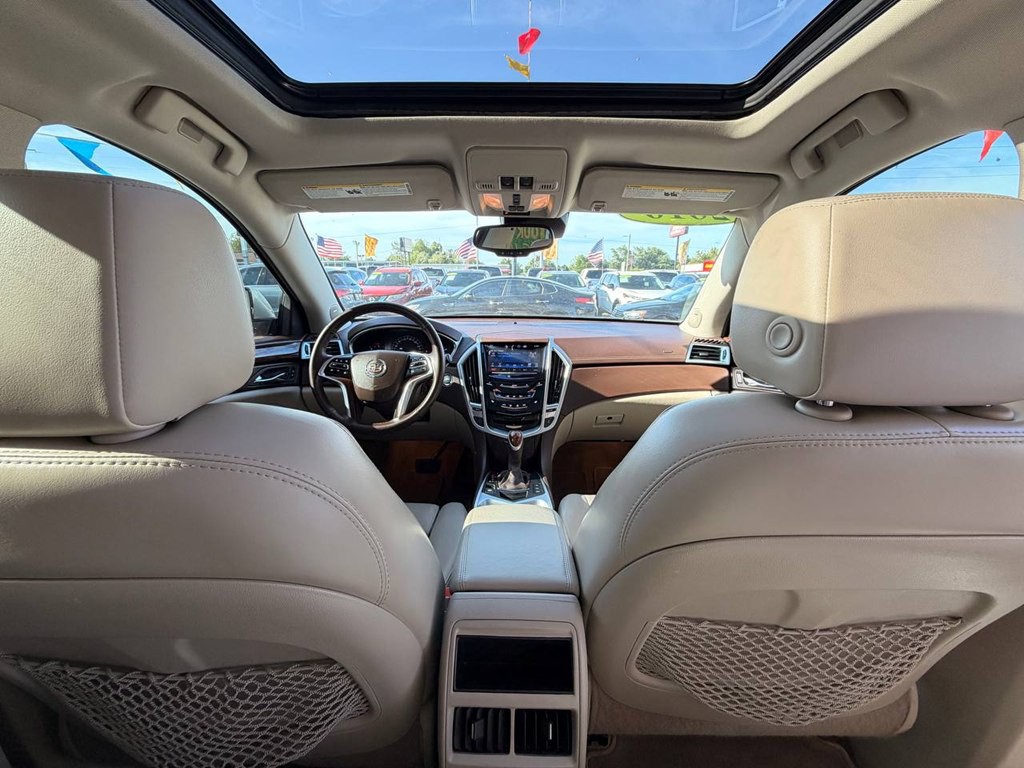 2015 Cadillac SRX Image 19