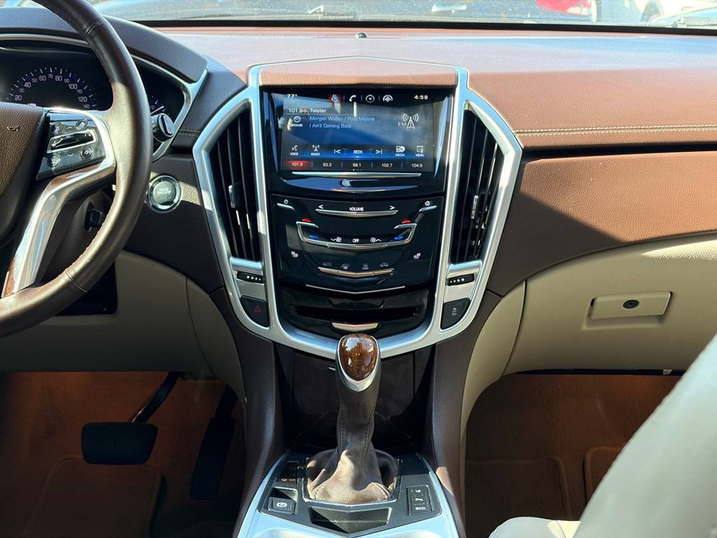 2015 Cadillac SRX Image 20