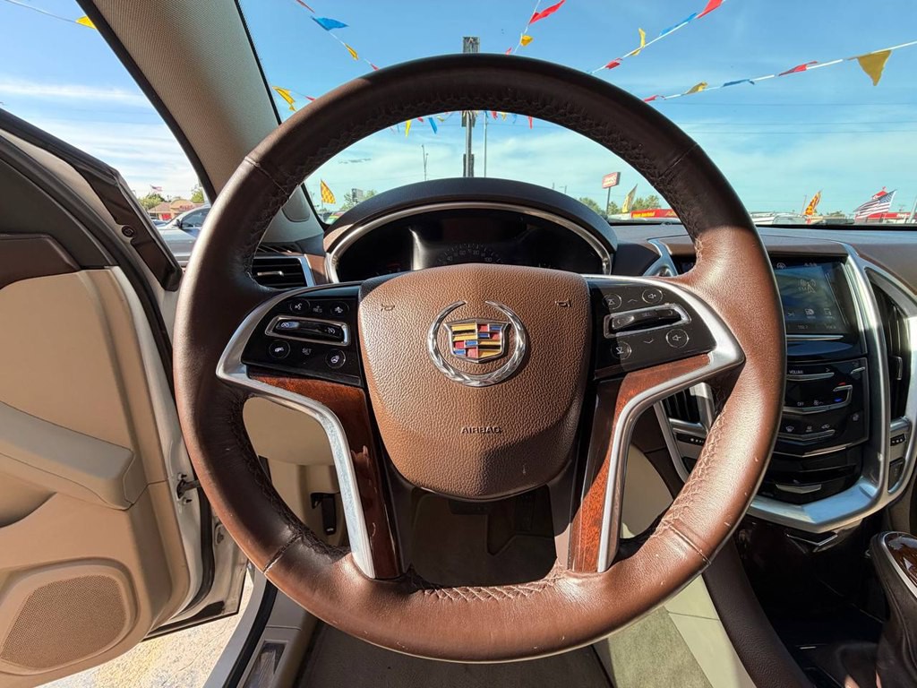 2015 Cadillac SRX Image 22
