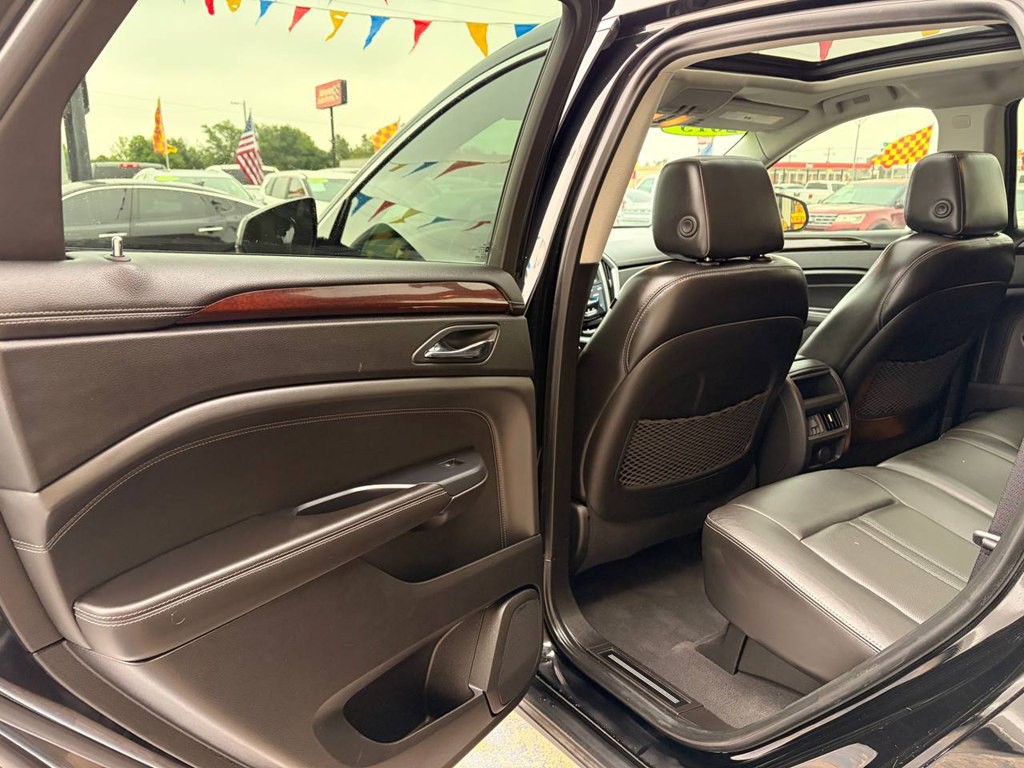 2013 Cadillac SRX Image 13