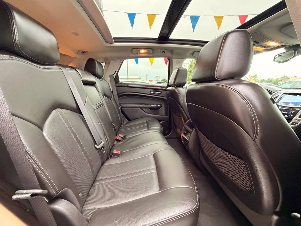 2013 Cadillac SRX Image 19