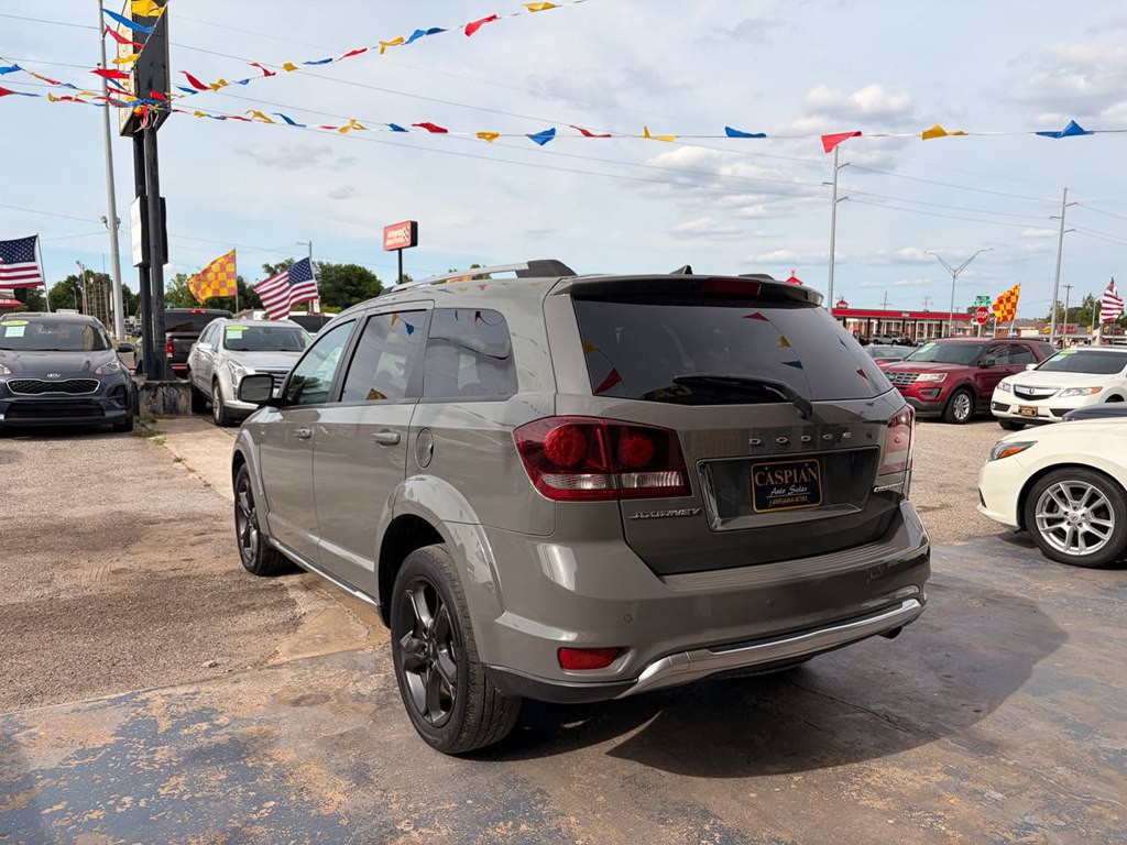 2020 Dodge Journey Image 8