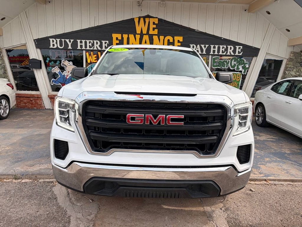 2021 GMC Sierra Image 2
