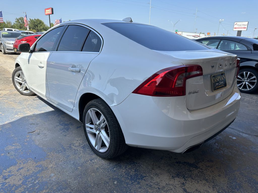2015 Volvo S60 Image 6