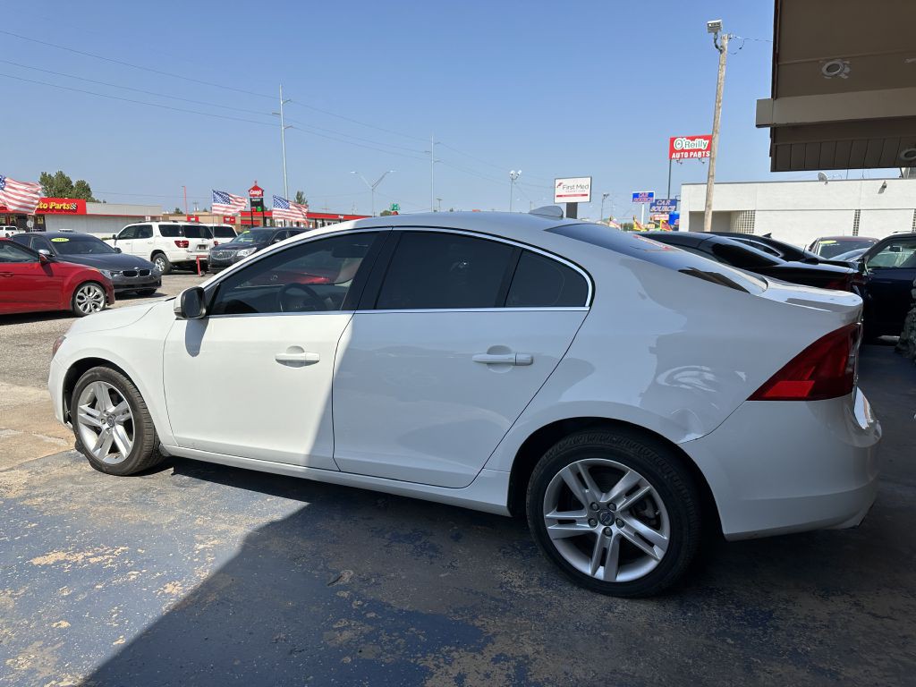 2015 Volvo S60 Image 9
