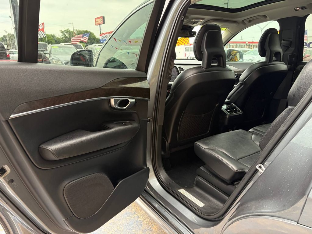 2018 Volvo XC90 Image 12