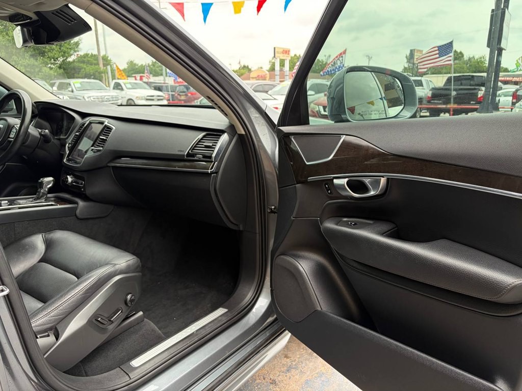 2018 Volvo XC90 Image 14