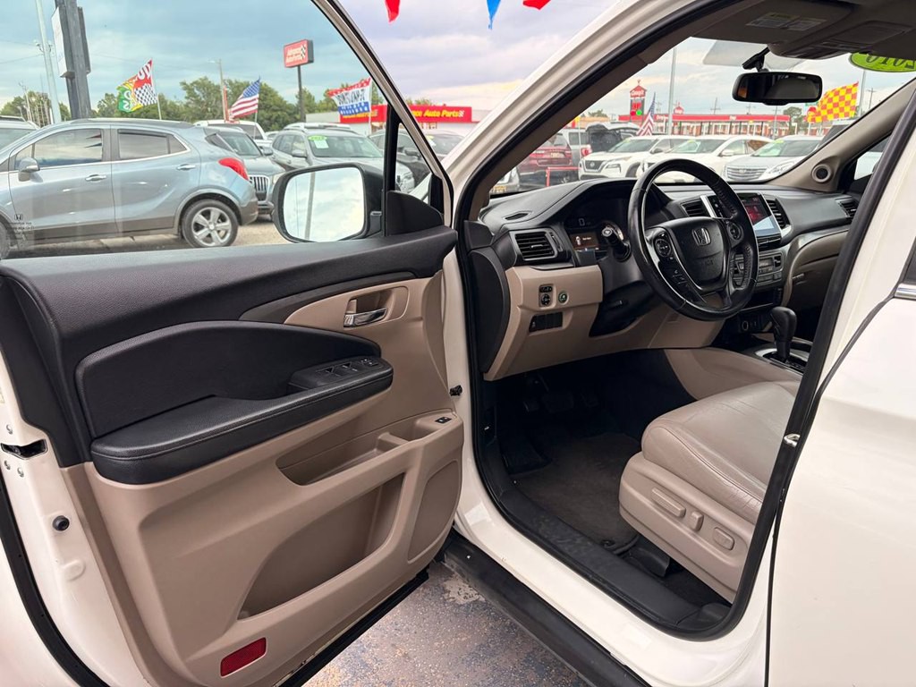 2016 Honda Pilot Image 9