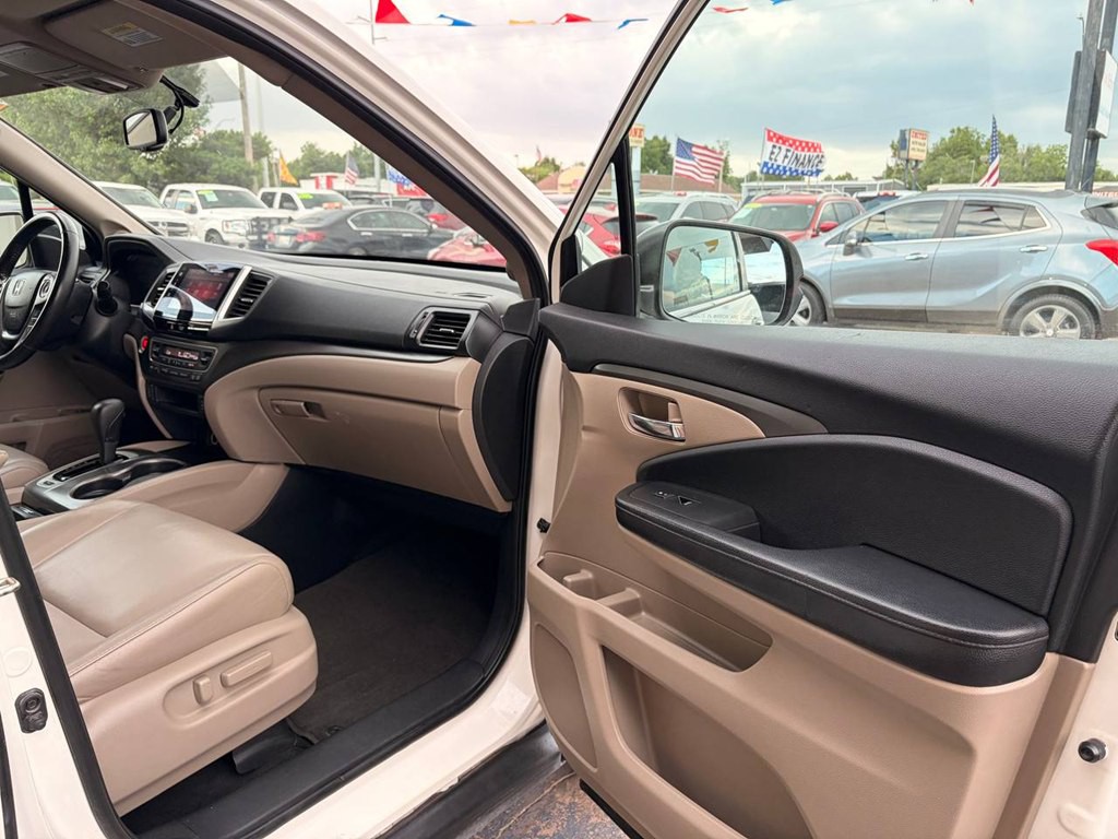 2016 Honda Pilot Image 15