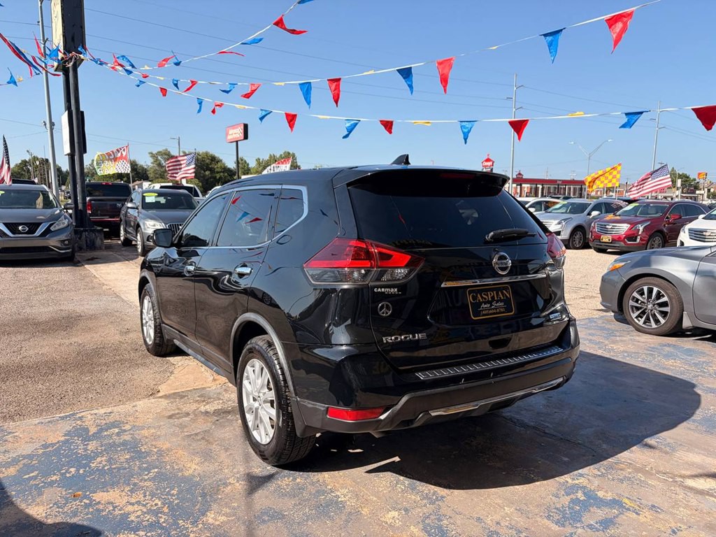 2020 Nissan Rogue Image 8