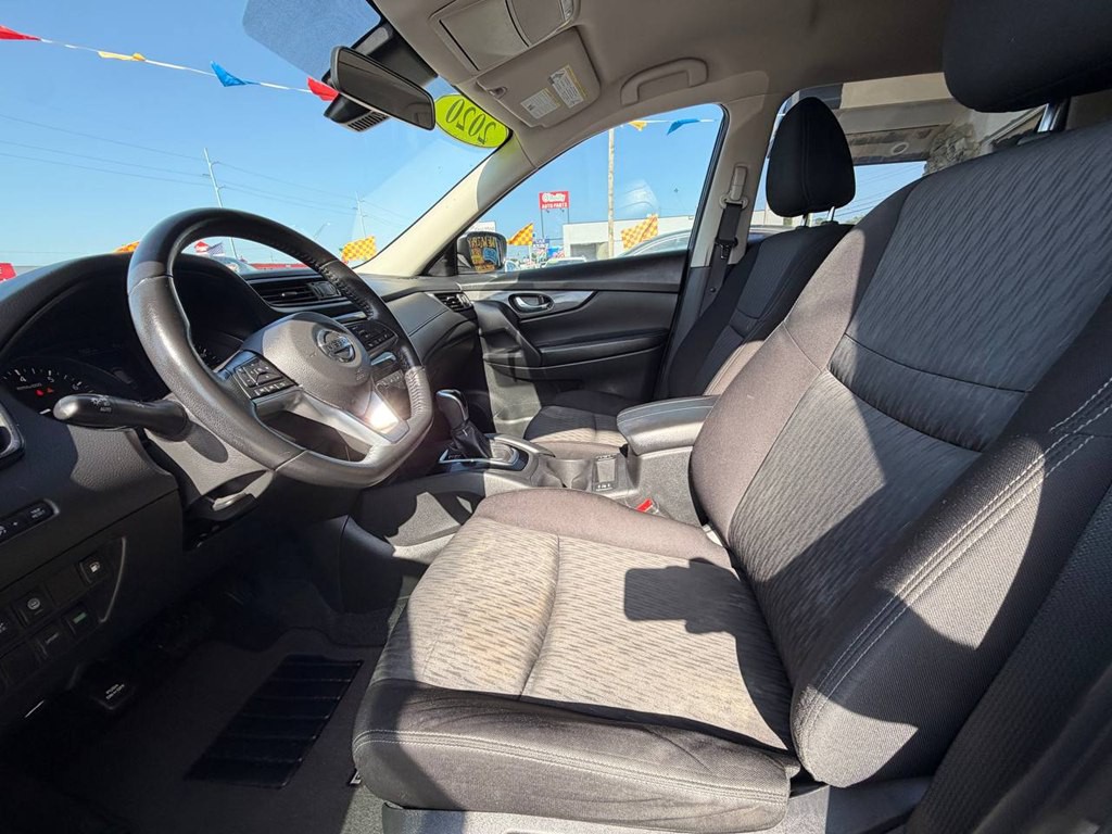 2020 Nissan Rogue Image 10
