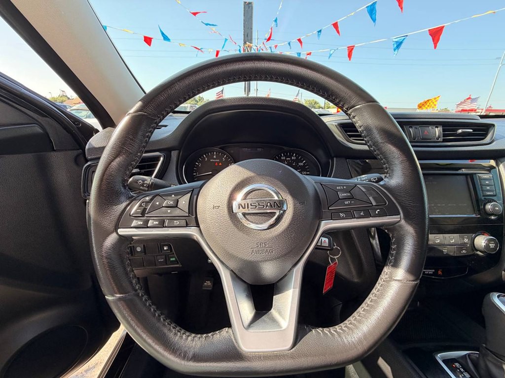 2020 Nissan Rogue Image 21