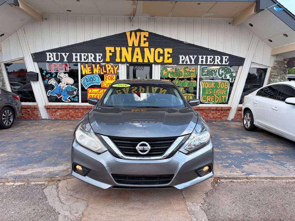 2018 Nissan Altima Image 2