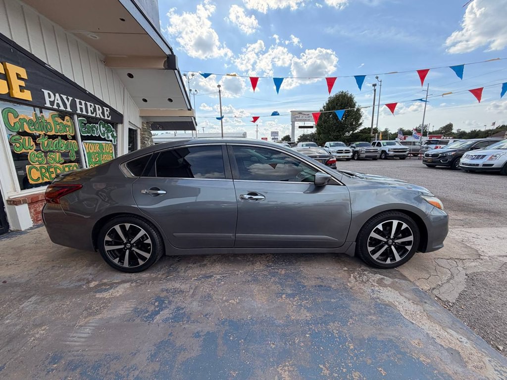 2018 Nissan Altima Image 4