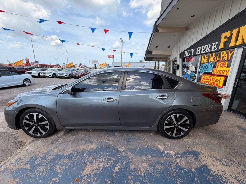 2018 Nissan Altima Image 5