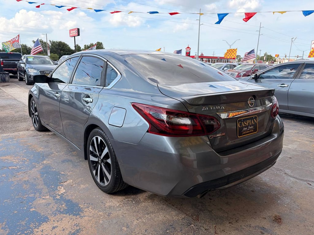 2018 Nissan Altima Image 8