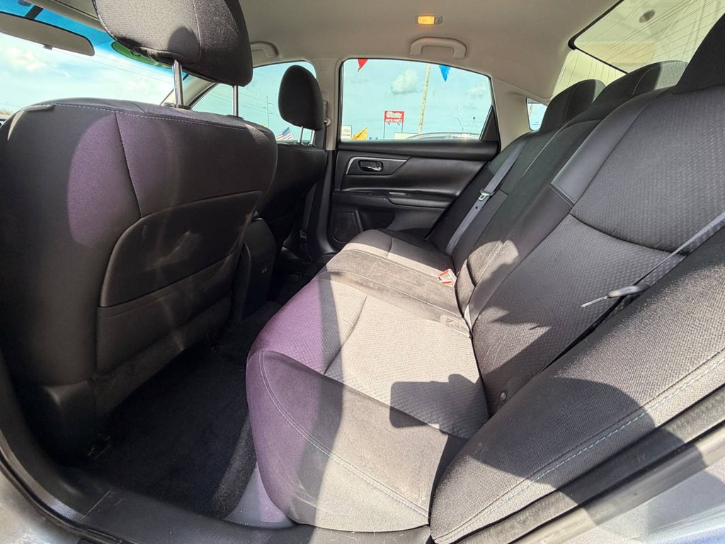 2018 Nissan Altima Image 13