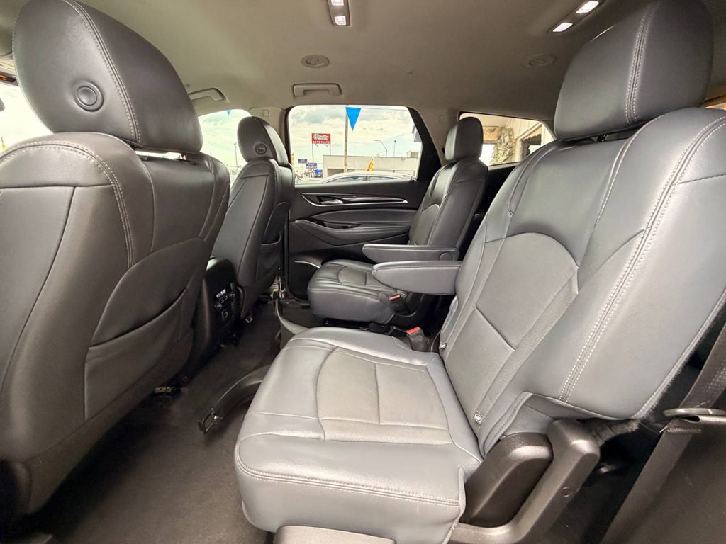 2019 Buick Enclave Image 13