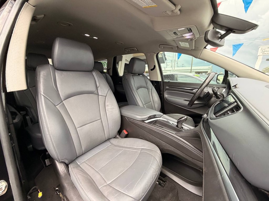 2019 Buick Enclave Image 17