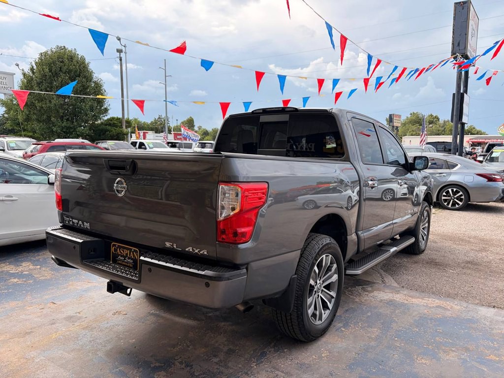 2019 Nissan Titan Image 6