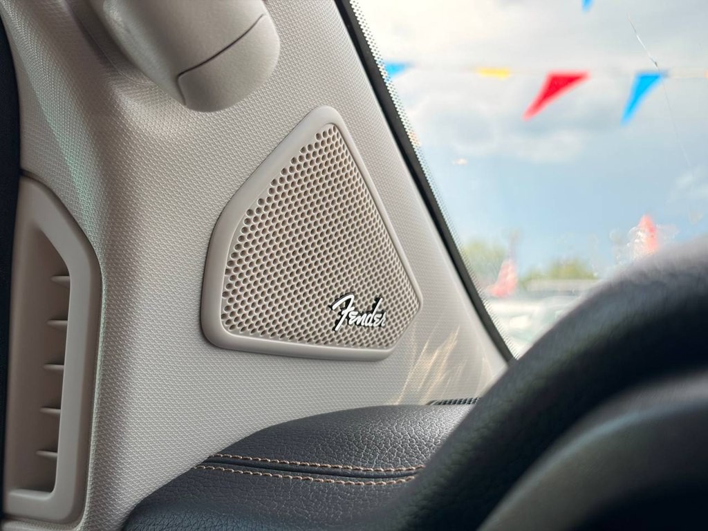2019 Nissan Titan Image 25